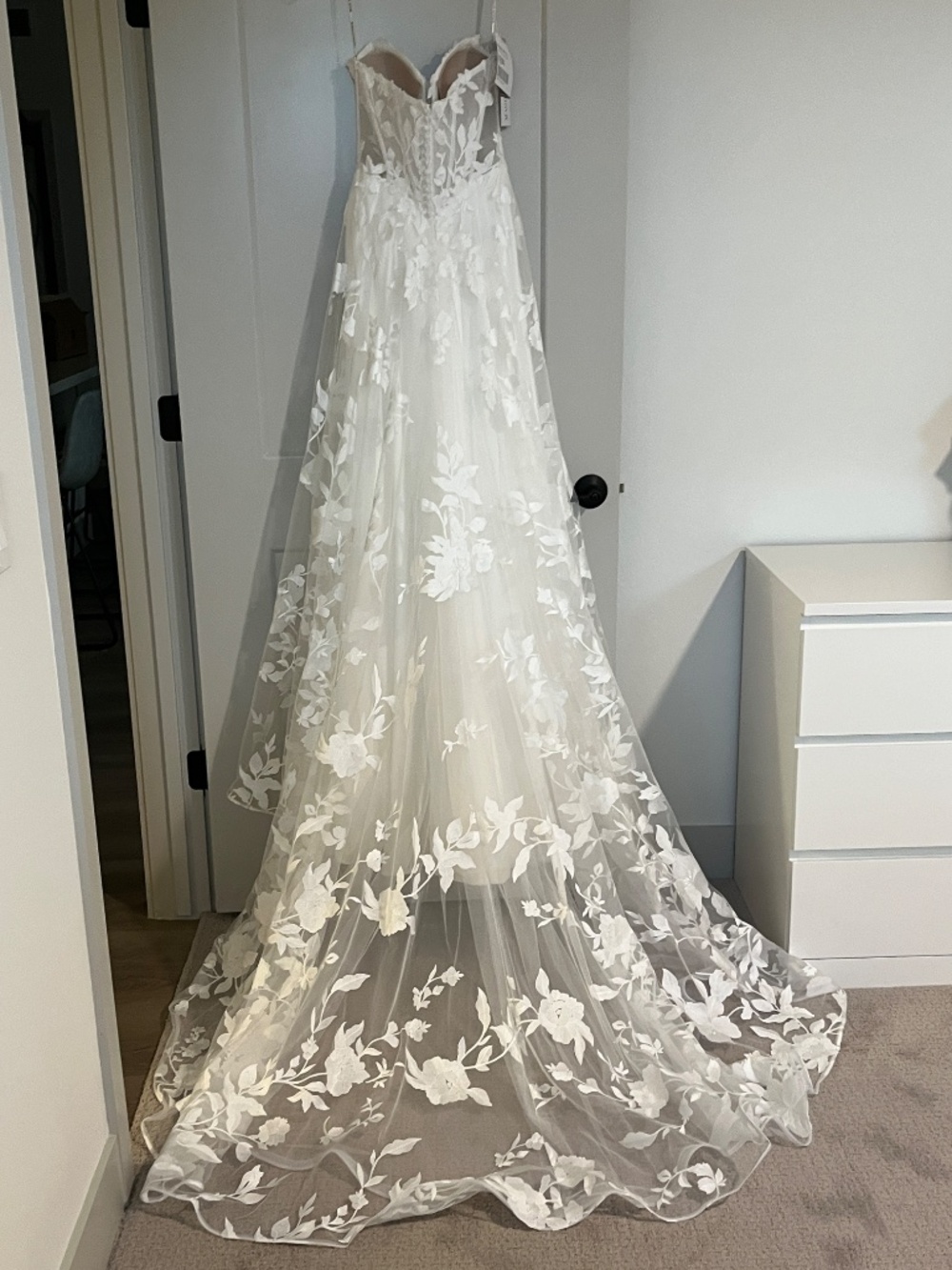 Maggie Sottero Natalie Wedding Dress -- NWT, Unaltered - Picture 5 of 12
